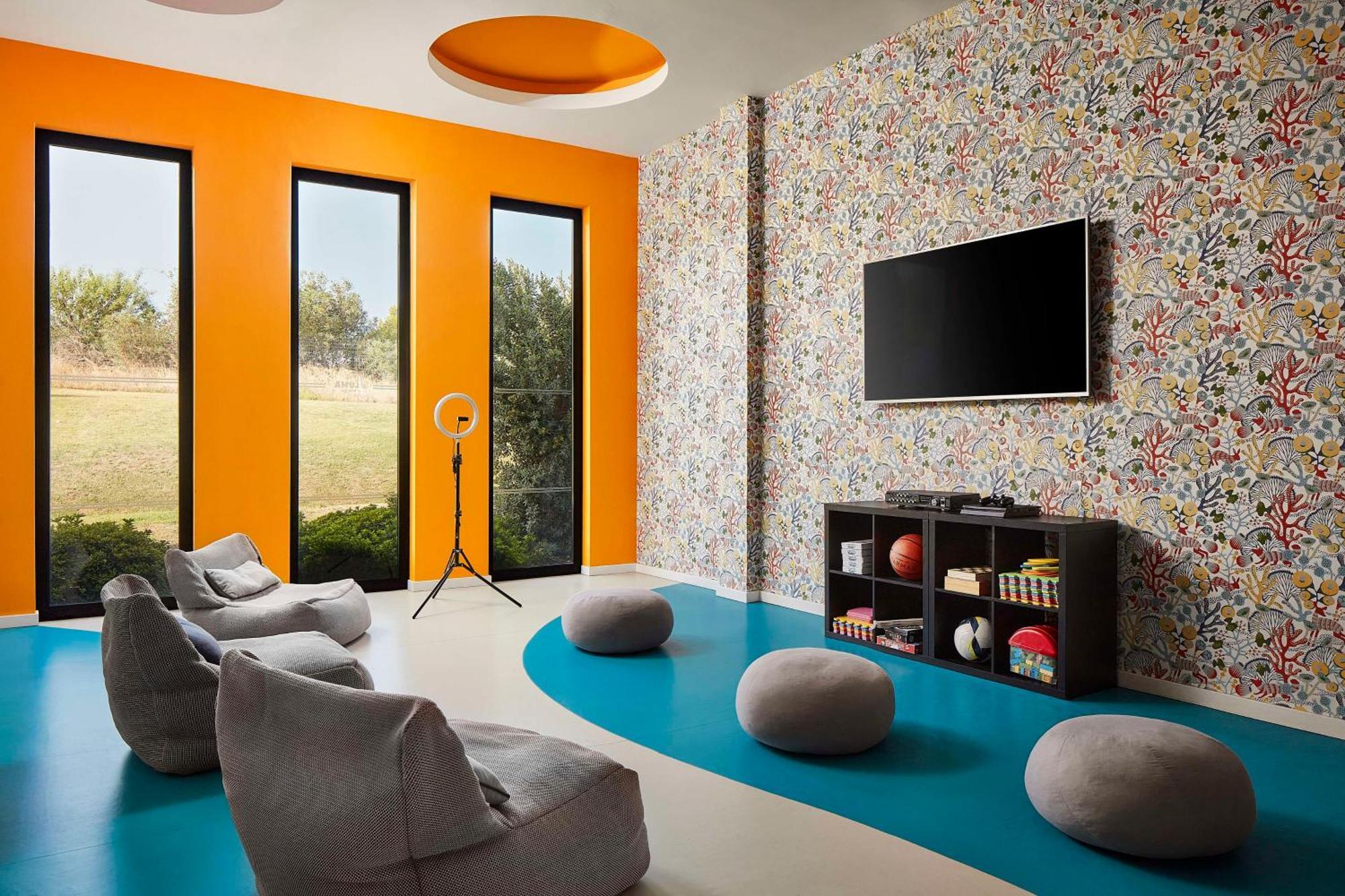 מלון Tivoli Alvor Algarve מראה חיצוני תמונה A room with a vinyl floor