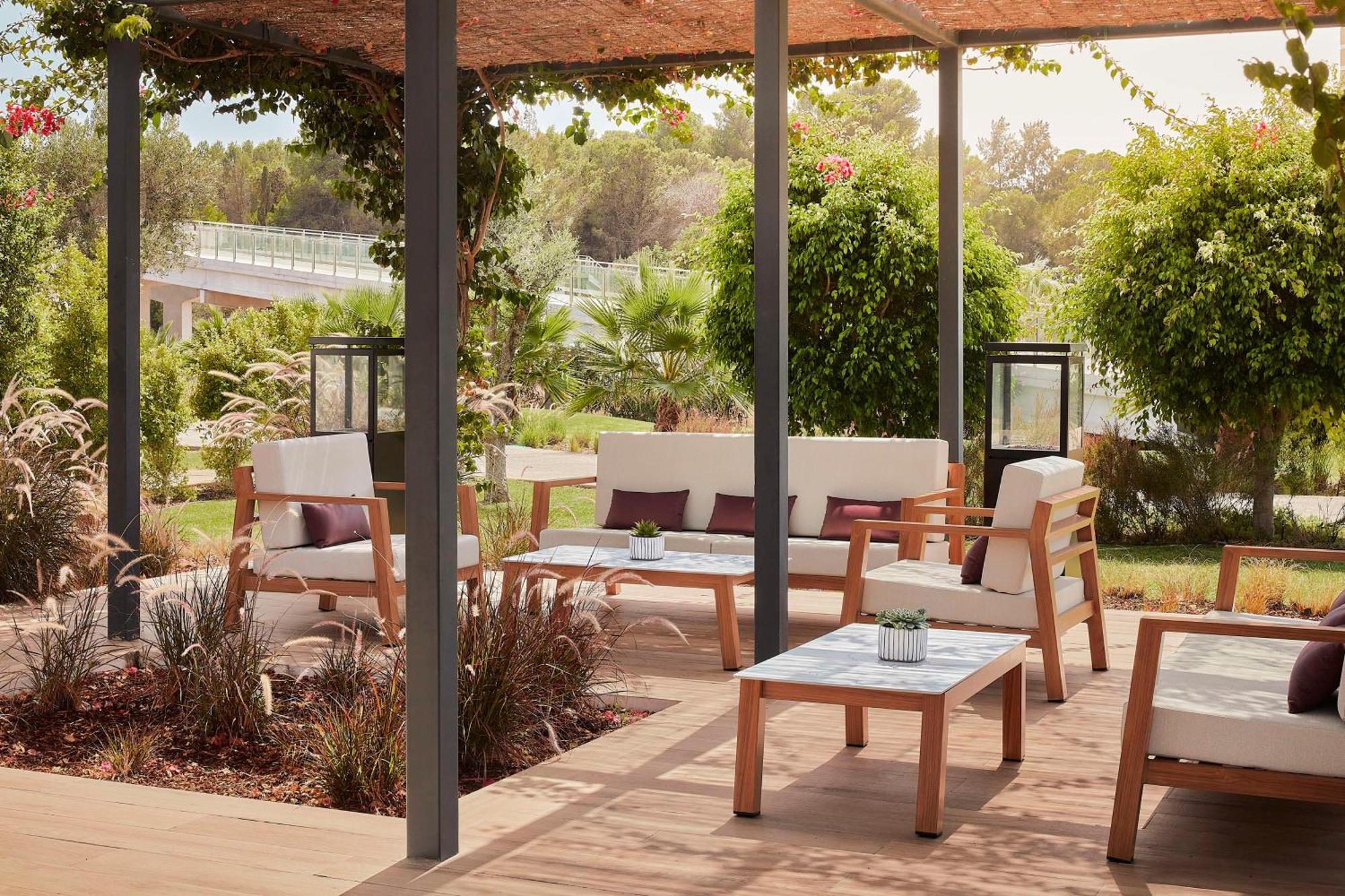 מלון Tivoli Alvor Algarve מראה חיצוני תמונה Garden furniture