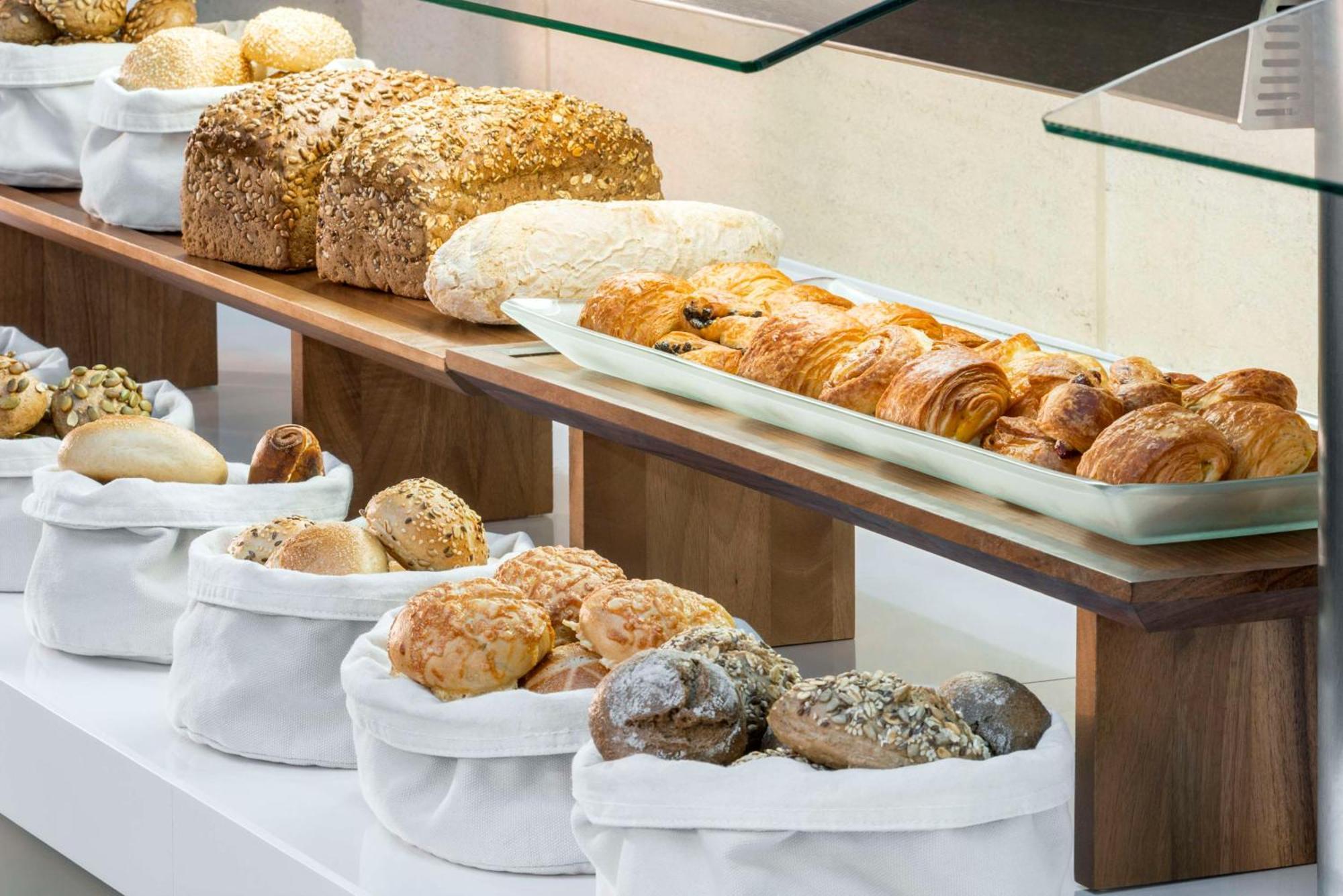 מלון Tivoli Alvor Algarve מראה חיצוני תמונה Breads and pastries